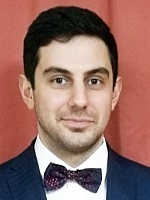 Андрей Рафикович Устян